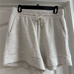 Varley Women's Cream Athletic Shorts